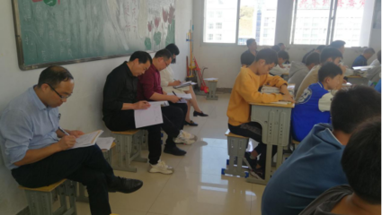 我院龍景科副院長(zhǎng)帶隊(duì)赴實(shí)習(xí)基地檢查學(xué)生實(shí)習(xí)工作并開(kāi)展教育教學(xué)檢測(cè)與評(píng)價(jià)活動(dòng)